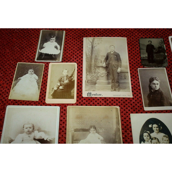 Antique Black & White Photographs Late 1800's to Early 1900's Lot 0f 15 #4 - Picture 4 of 6